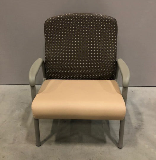 Front view of metal bariatric chair