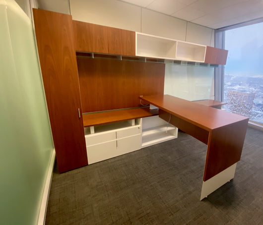 Teknion Dossier custom office suite